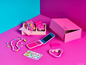 HMD представила телефон Barbie Phone за 130 долларов