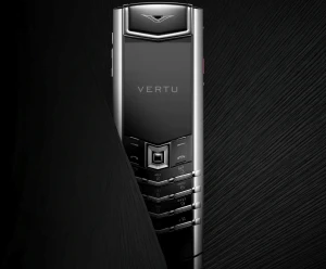 Представлен телефон Vertu Signature S за 2 млн рублей