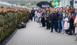 Времена. В Кремле создан Пушечный приказ, на саратовском вокзале прошли проводы мобилизованных