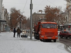 Депутаты усомнились в готовности города к уборке снега