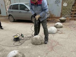 Жители Улешей жалуются на 'беспредел' с подъездом к своим домам