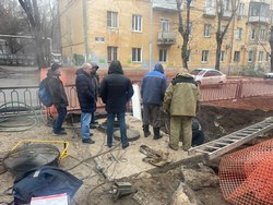 Авария на сетях оставила без тепла несколько домов