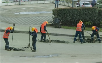 Красноярцы жалуются на перекопанные въезды во дворы на Молокова из-за стройки метро