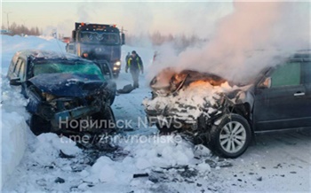 На севере Красноярского края произошло смертельное ДТП из-за выезда на встречку