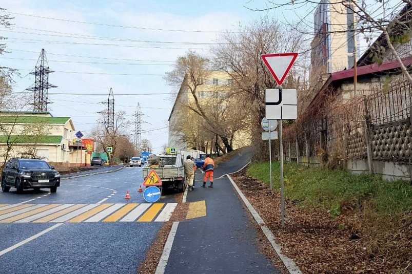 Во Владивостоке установили 51 дорожный знак за прошлую неделю