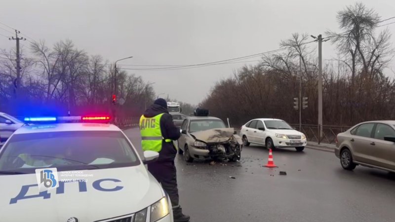 В Курске в ДТП на 1-й Агрегатной ранены двое взрослых и 5-летняя девочка