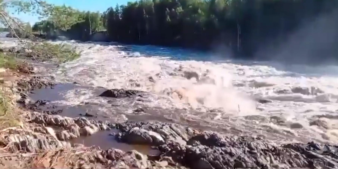 В Карелии вода размыла перемычку на Беломорканале, один человек погиб