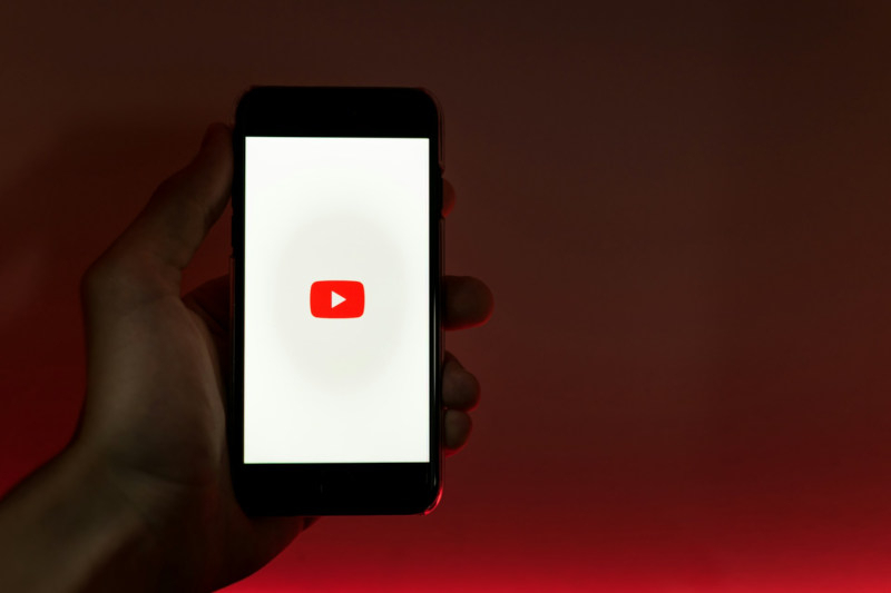 Популярность YouTube в России продолжает расти после замедления работы