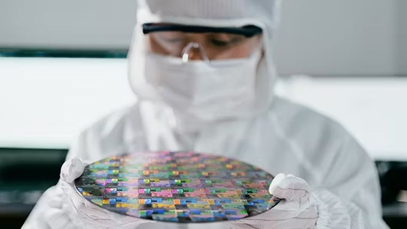 Акции Micron взлетели почти на 15 % и потянули за собой ценные бумаги многих производителей чипов