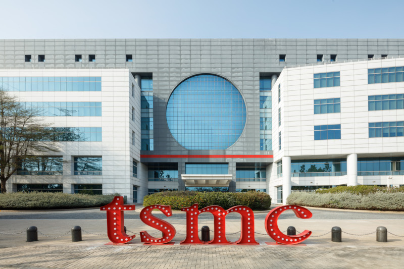 На TSMC подали в суд за дискриминацию: на фабрику чипов в США тайванцу устроиться проще, чем американцу