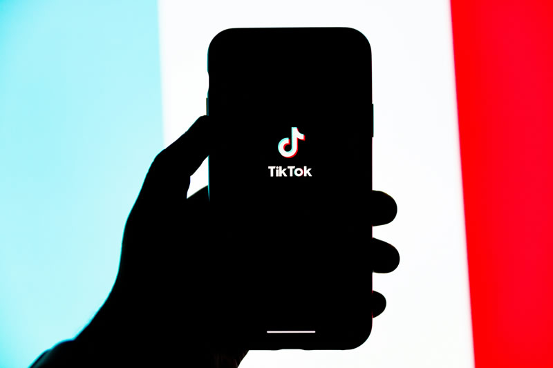 TikTok вернулся, но изменился: пользователи США пожаловались на цензуру