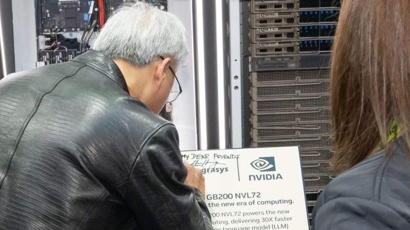 Крупнейший производитель серверов Nvidia отчитался о росте выручки в январе, несмотря на шумиху вокруг DeepSeek