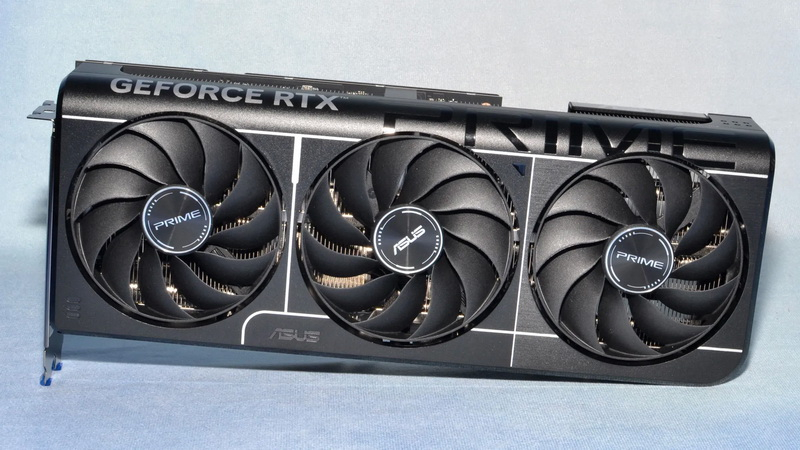 Стартовали продажи GeForce RTX 5070 Ti  в России карта стоит от 136 тыс. рублей