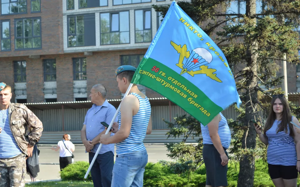 Подготовьтесь заранее. Душевные поздравления с Днем ВДВ в стихах, прозе и СМС