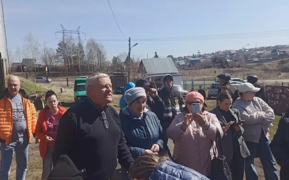 Настоящая война разгорелась в одном из садоводств Барнаула