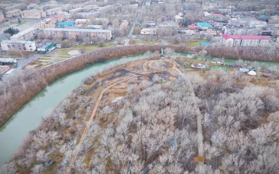 Срок сдачи парка-набережной в Рубцовске перенесли более чем на месяц