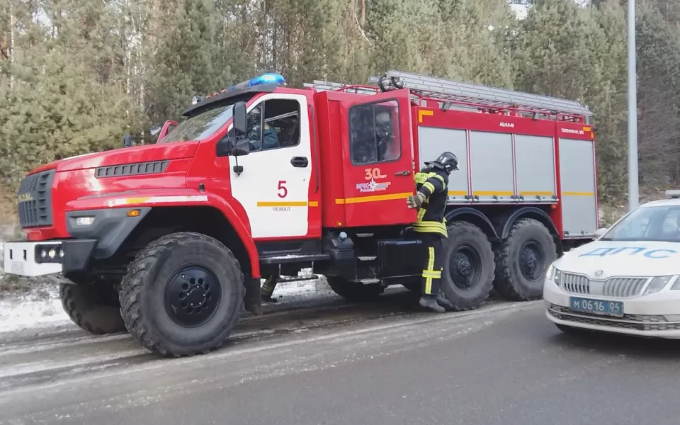 Серьезное ДТП с тремя автомобилями произошло на Чуйском тракте