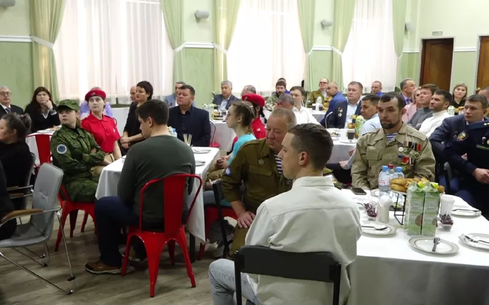 В Алтайском промышленно-экономическом колледже прошло памятное мероприятие