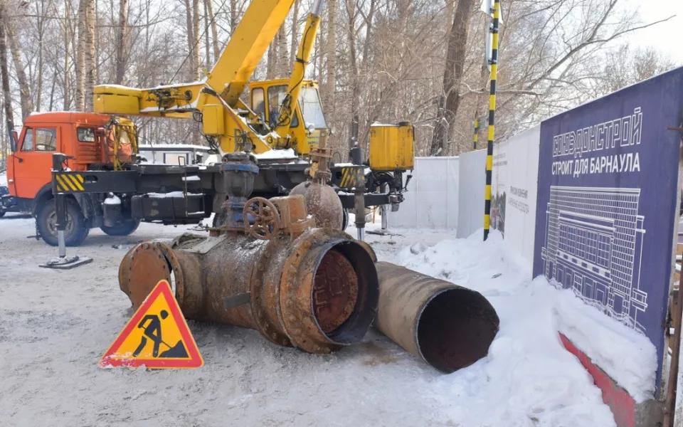 Барнаульский водоканал через суд требует долг с подрядчика модернизации сетей