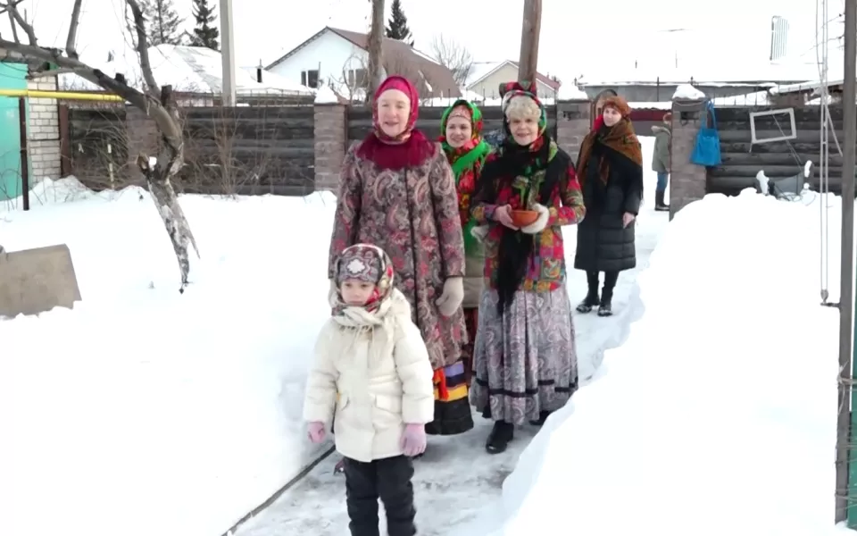 Общественники рассказали, в чем специфика современных колядок