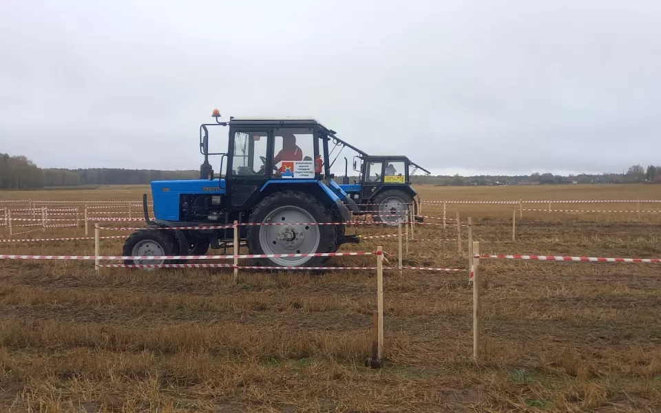 Форсаж на тракторе. Спортсмен из Алтайского края рассказал о троеборье механизаторов