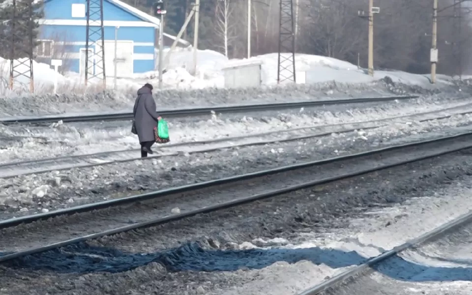 Пять случаев травмирования на ж/д путях произошло в Алтайском крае с начала года