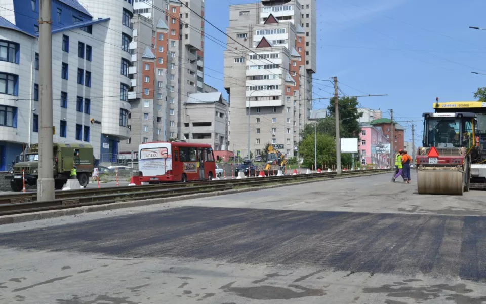 В Барнауле открыли движение по проспекту Красноармейскому после ремонта