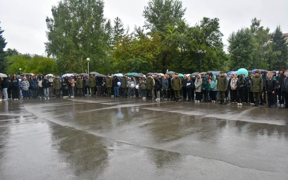 Председатель Барнаульской гордумы приняла участие в акции памяти жертв терроризма