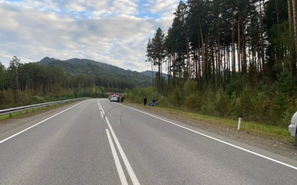 Двое взрослых и ребенок погибли в ДТП на алтайской трассе