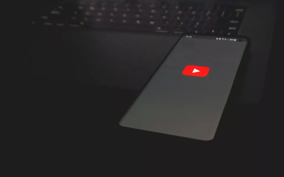 В Госдуме назвали условие для окончательной блокировки YouTube в России