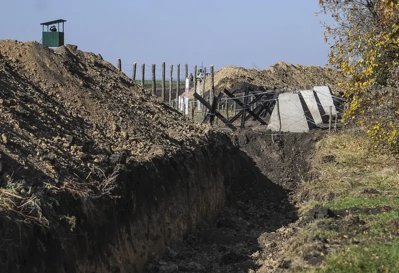 На Украине готовят законопроект, позволяющий принудительно лишать граждан земли в военных целях