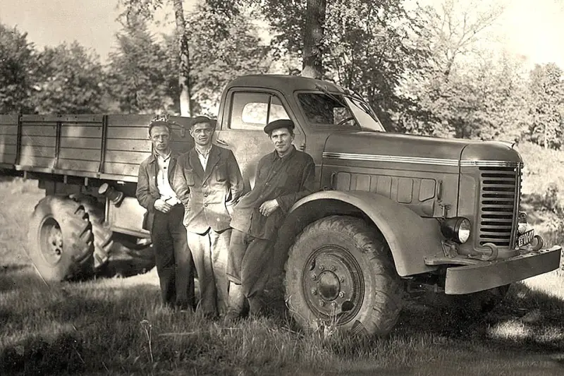 Ульяновский автозавод в 1944  1945 годах