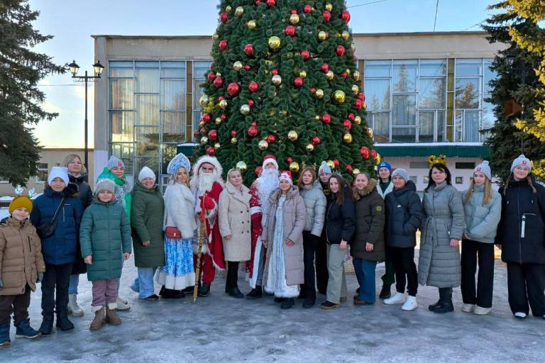 В Тверской области активисты Движения Первых присоединились к акции Российский детский Дед Мороз