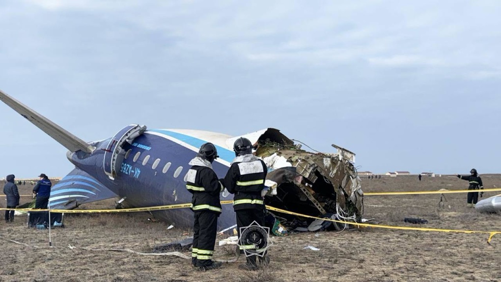 В Казахстане разбился пассажирский самолет, летевший из Баку в Грозный