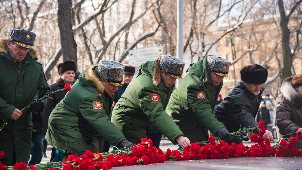 Военные закроют движение в центре города