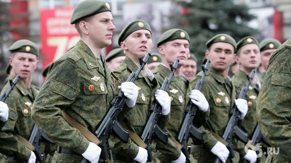 В армию призовут больше срочников