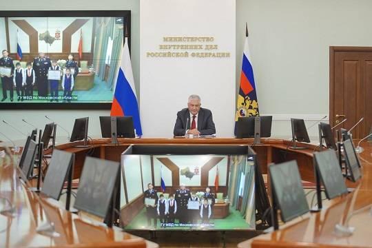 Владимир Колокольцев встретился с многодетными семьями сотрудников полиции