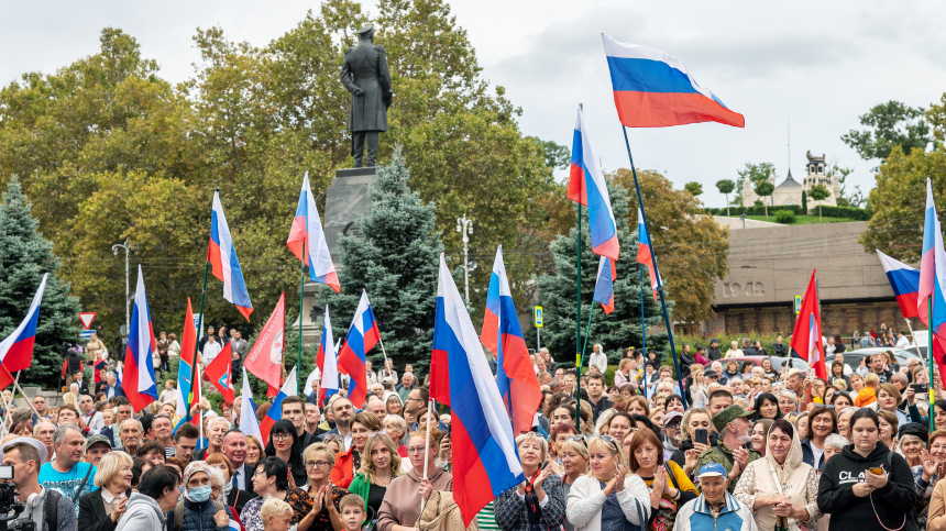 Путин поблагодарил народ Донбасса за мужество и героизм