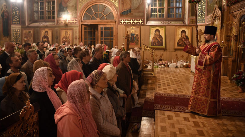 Священник объяснил, за какие грехи верующих могут наказать болезнями