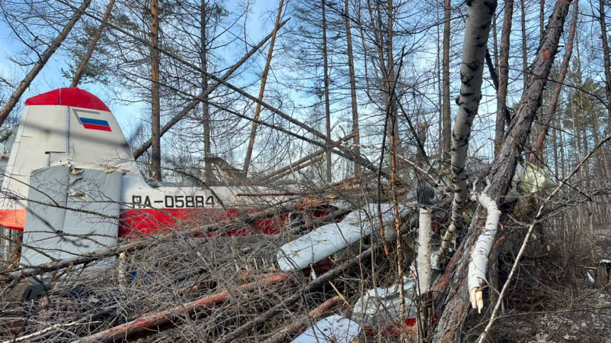 Один человек погиб при аварийной посадке Ан-3 в Якутии