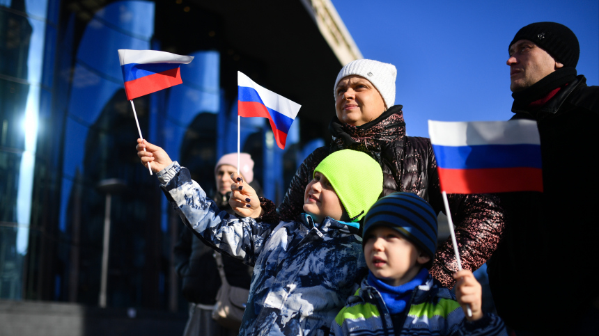 В ноябре россиян ждет четырехдневная рабочая неделя