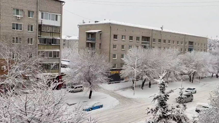 Такого не было век: на Благовещенск обрушилась снежная буря столетия