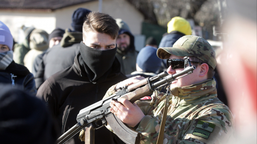 В Верховной раде призвали обязать украинок проходить военную подготовку