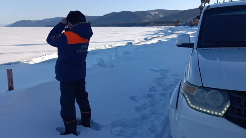 На Байкале пропали двое рыбаков