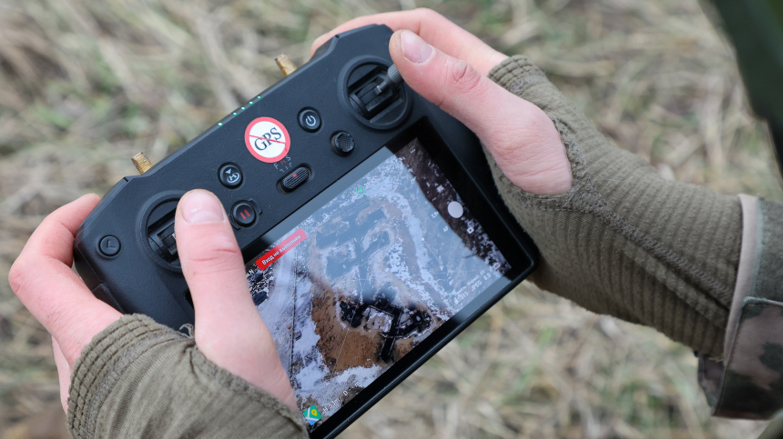 Операторы FPV-дронов группировки Днепр поразили силу ВСУ в Запорожской области