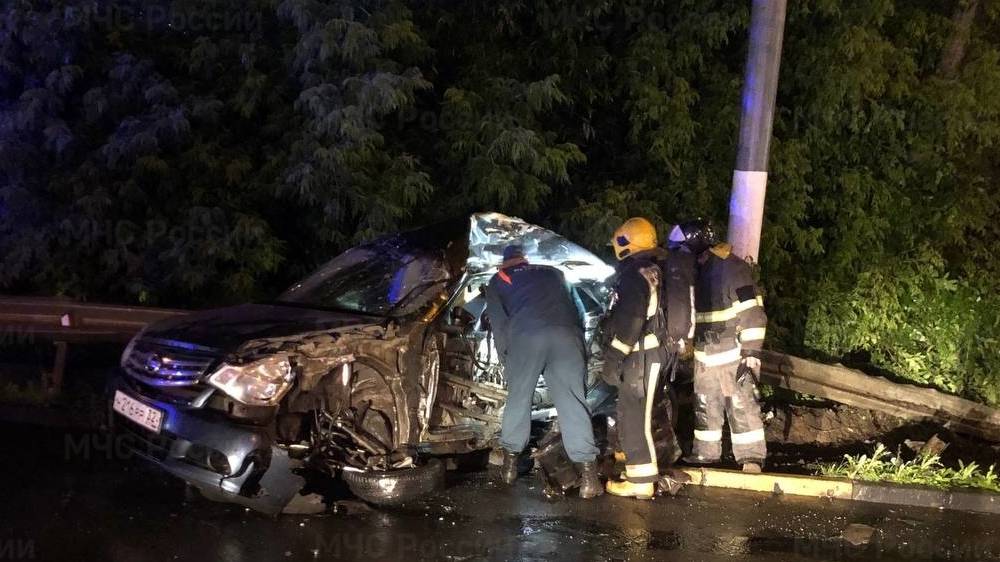 В Брянске возникли пробки из-за последствий ДТП с бензовозом