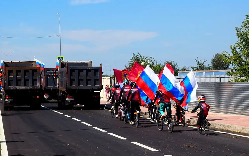 В Брянске открыли движение по новой дороге улицы Ильи Иванова