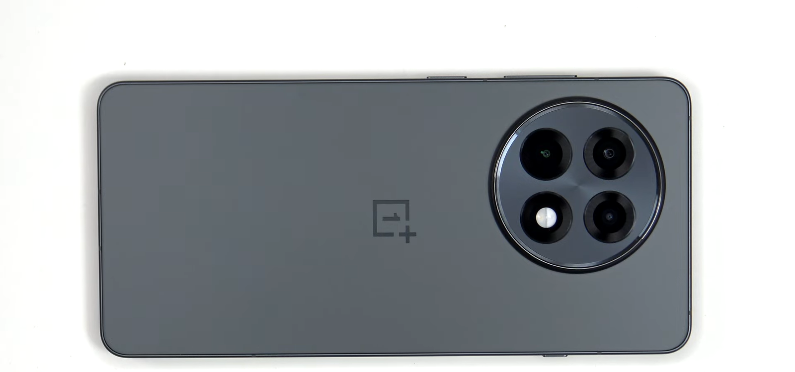 OnePlus 13R получил 8.5 баллов из 10 за ремонтопригодность