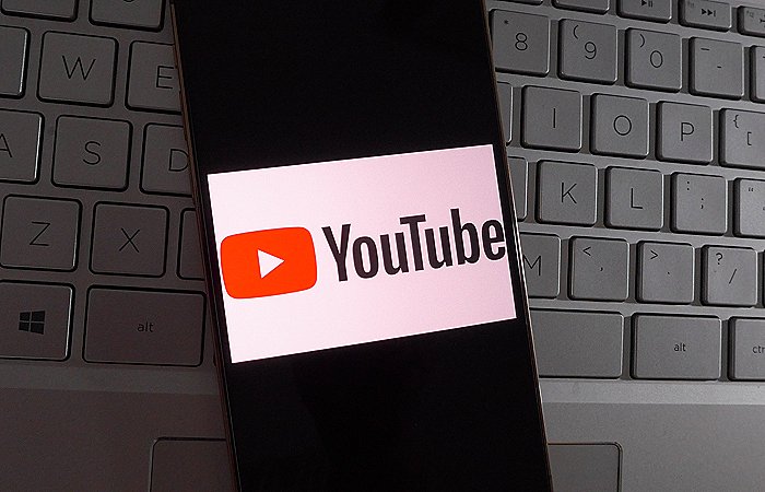 РКН возложил на Google ответственность за ухудшение работы YouTube в России