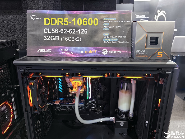 10,6 ГГц  и никакого охлаждения. G.Skill показала память DDR5-10600, которая не требует ни СЖО, ни воздушного охлаждения